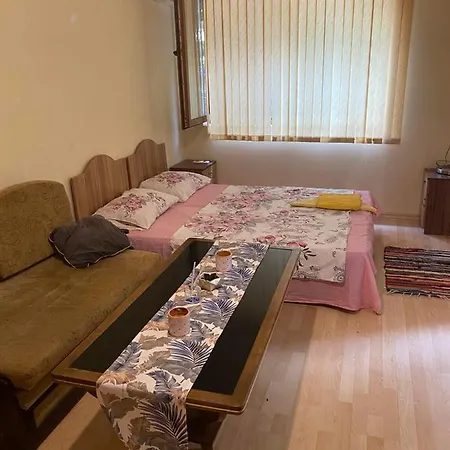 столетов Apartamento *